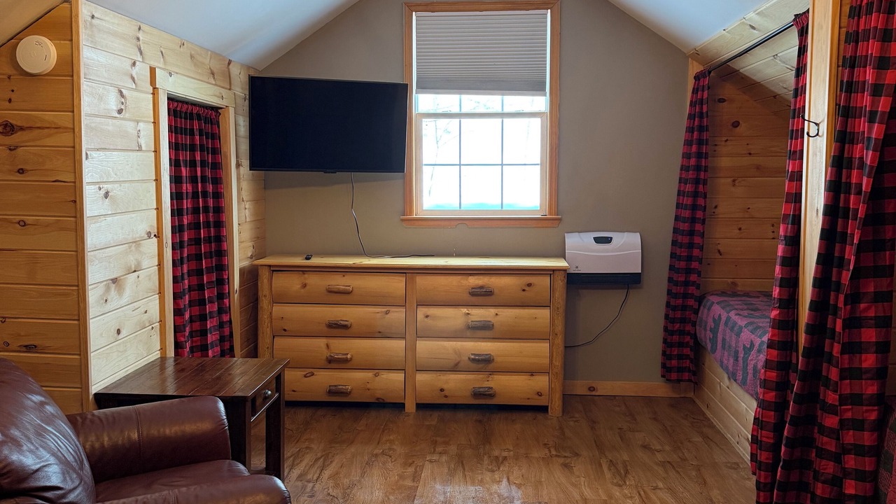 Photo of Bedroom in Town of Webb