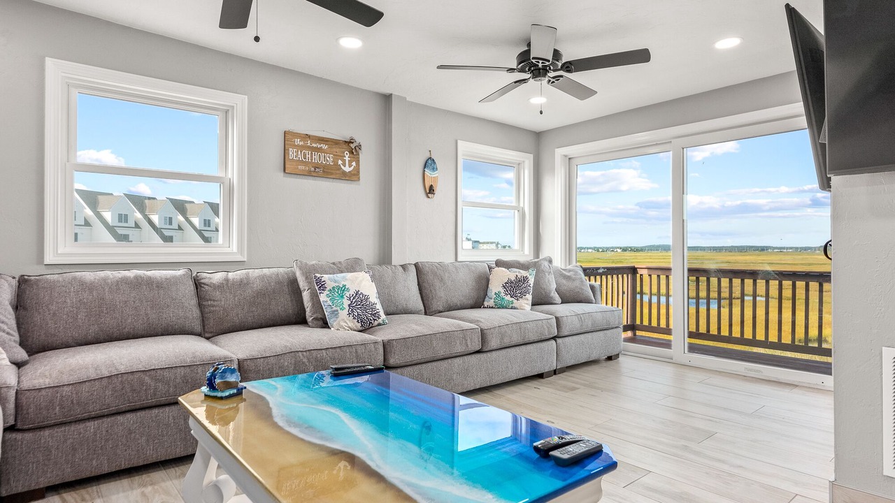 Photo of Livingroom in Hampton