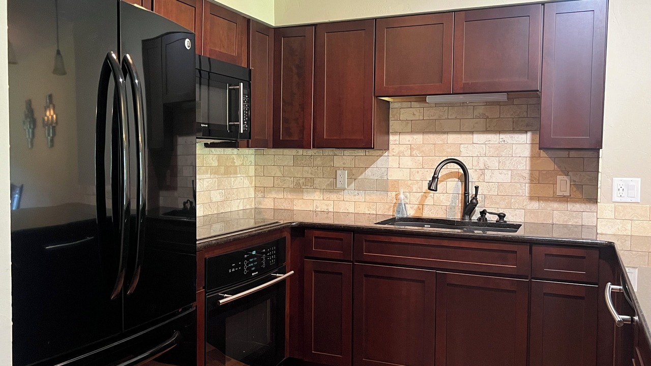 Photo of Kitchen in Shangri-La Estates