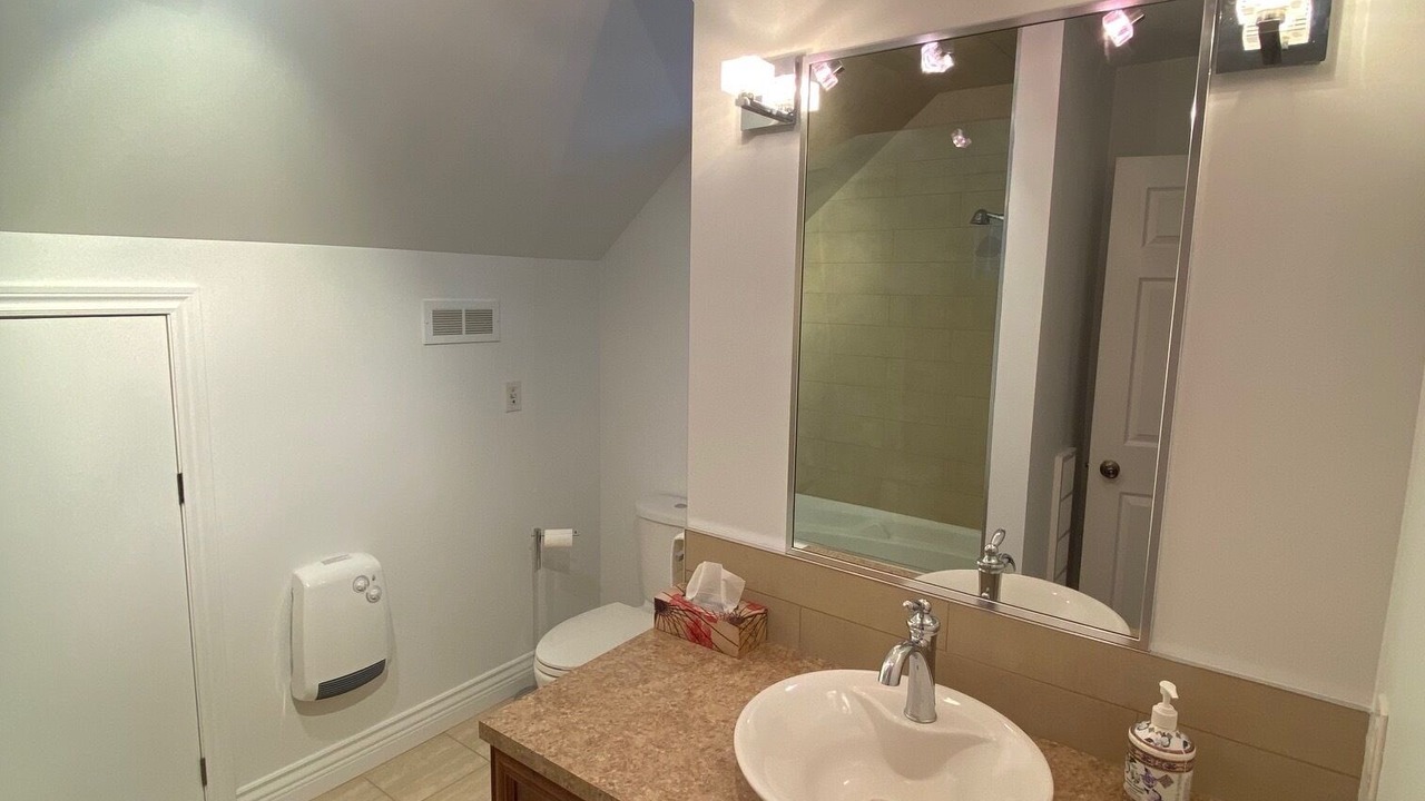 Photo of Bathroom in Val-des-Lacs