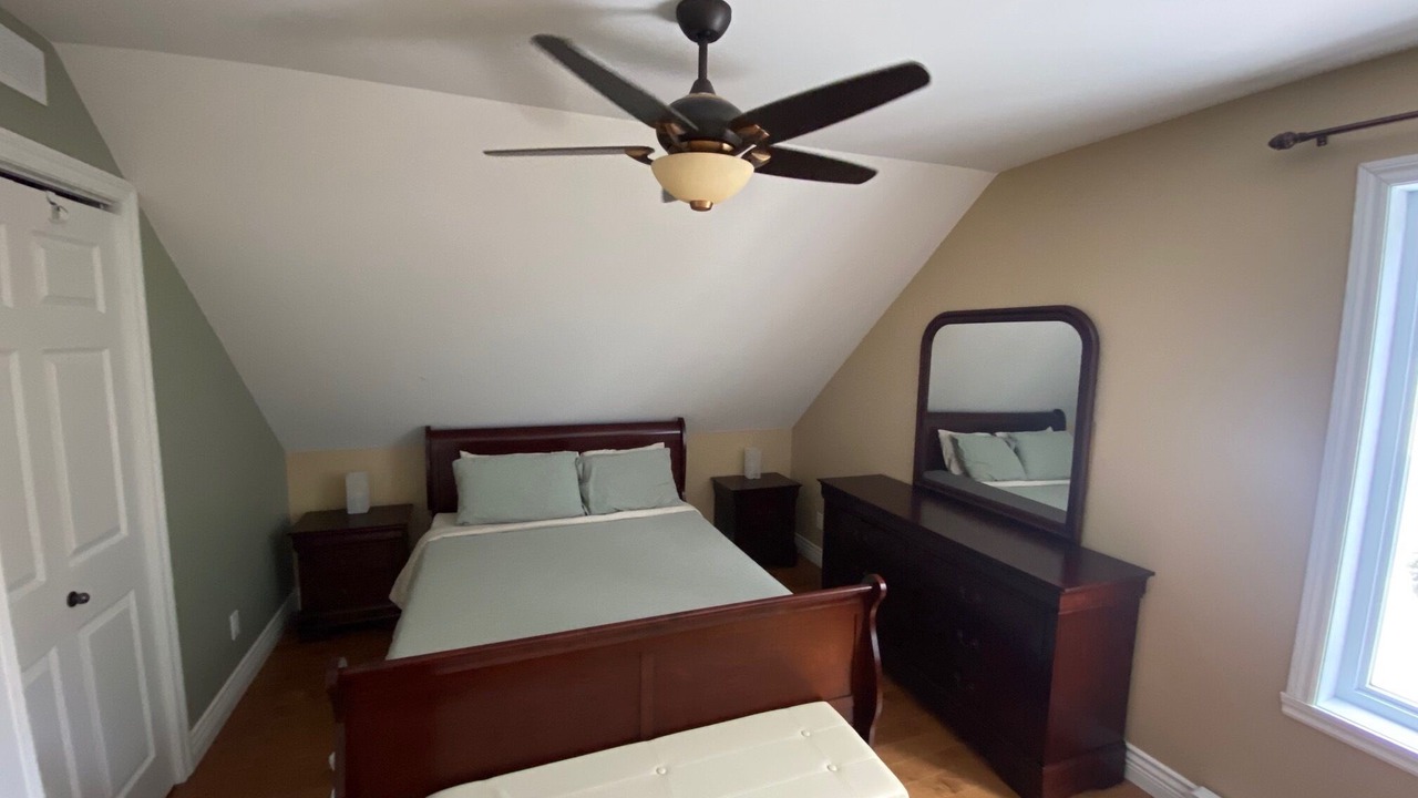 Photo of Bedroom in Val-des-Lacs