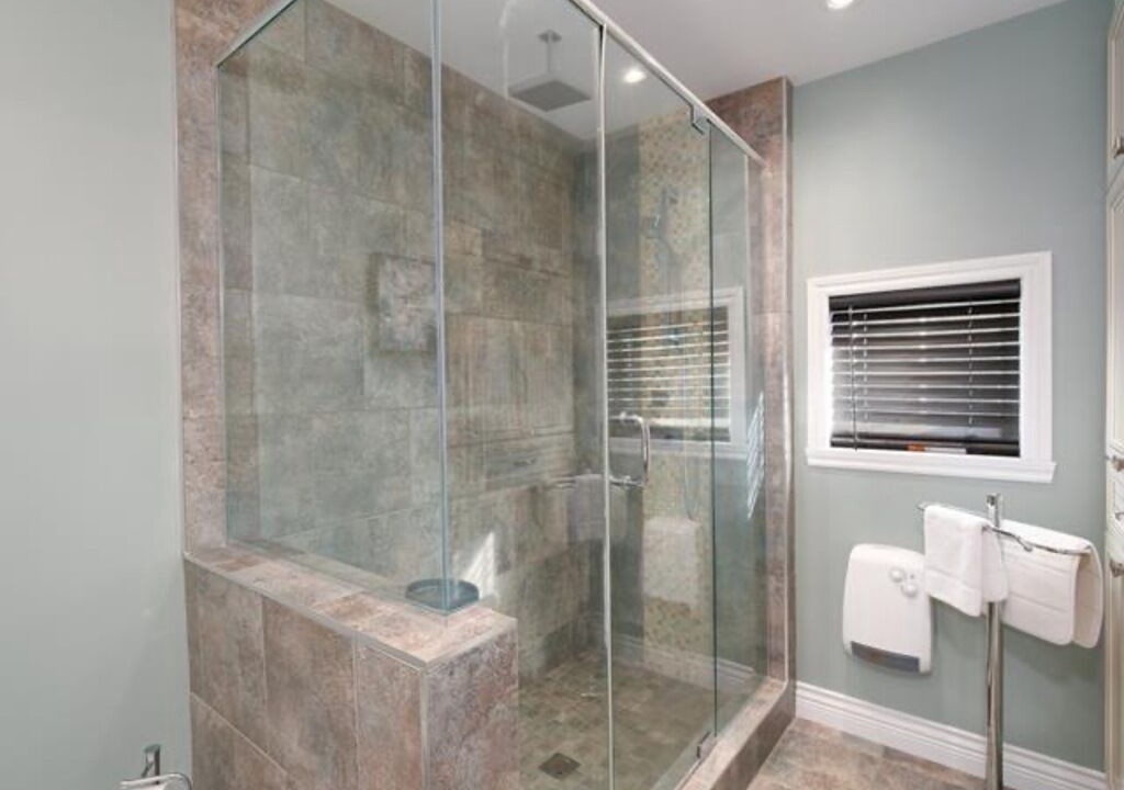 Photo of Bathroom in Val-des-Lacs