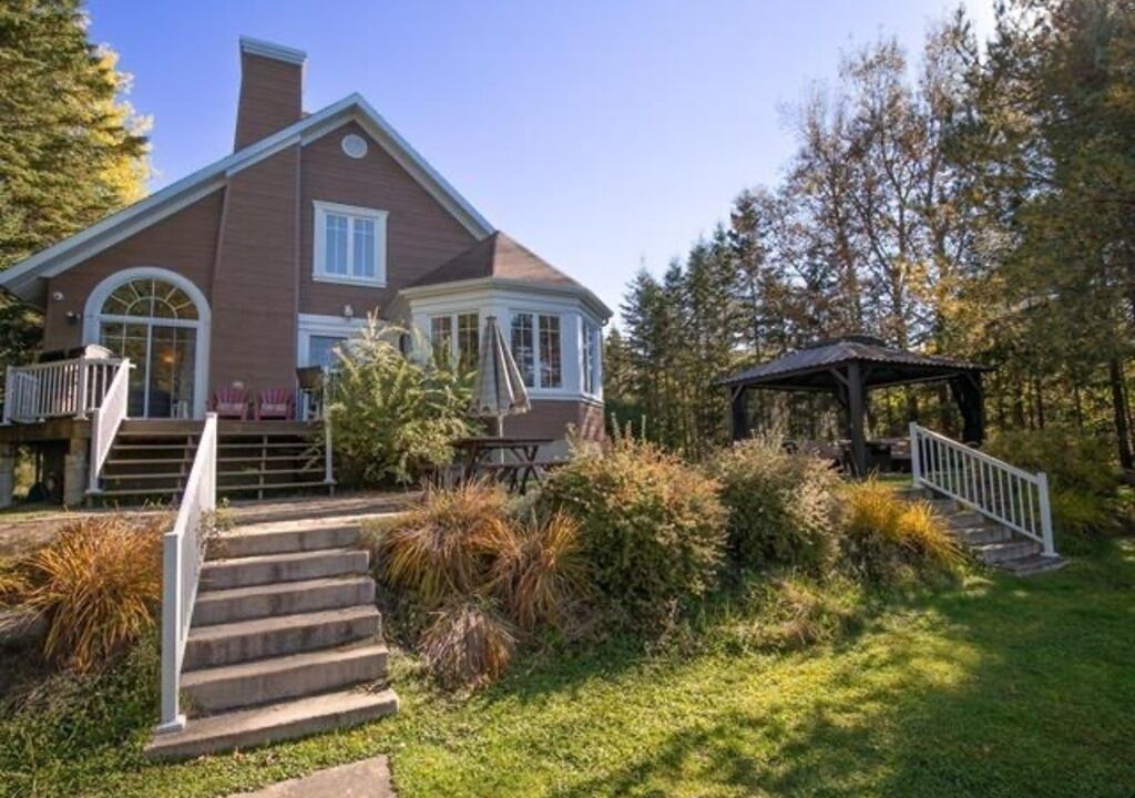 Photo of Outdoor in Val-des-Lacs
