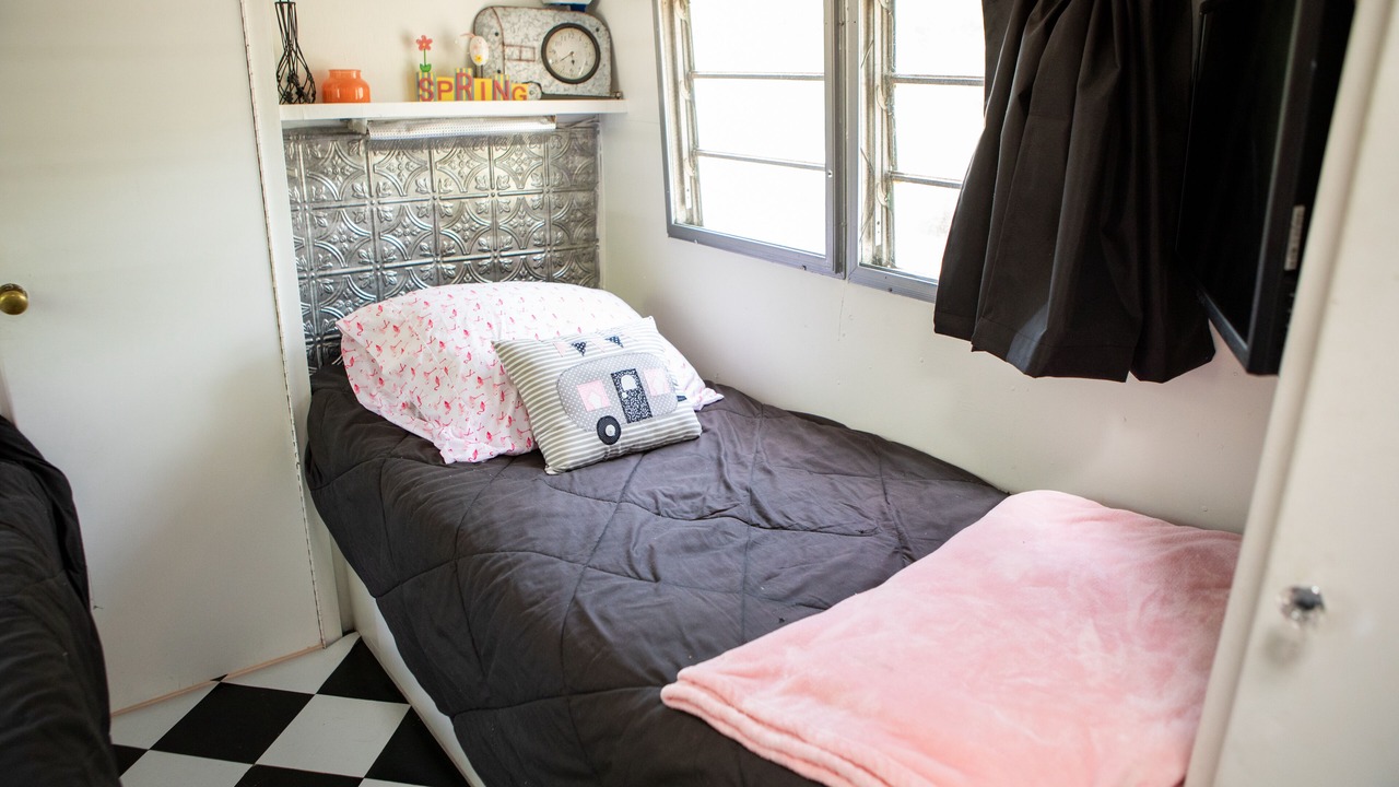 Photo of Bedroom in Tow