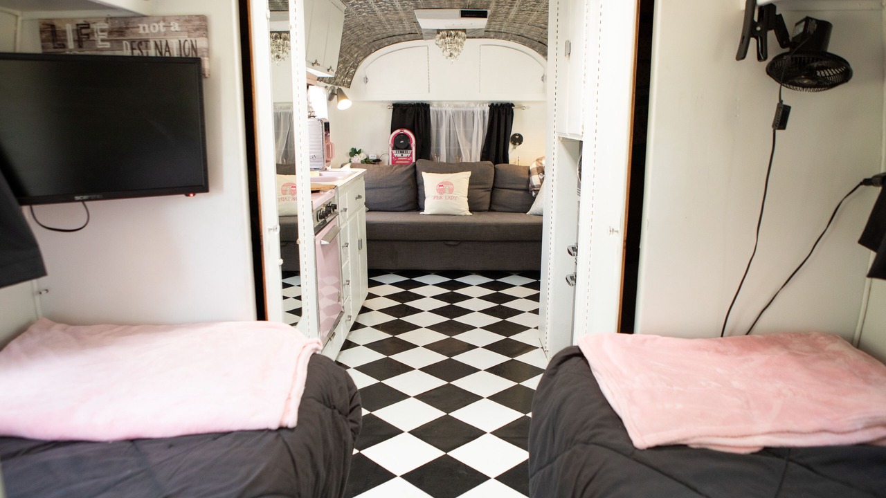 Photo of Bedroom in Tow