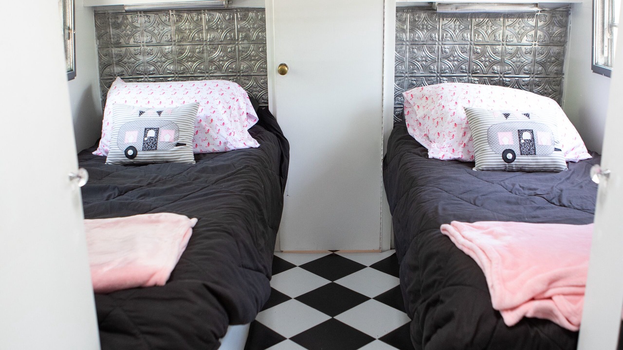 Photo of Bedroom in Tow