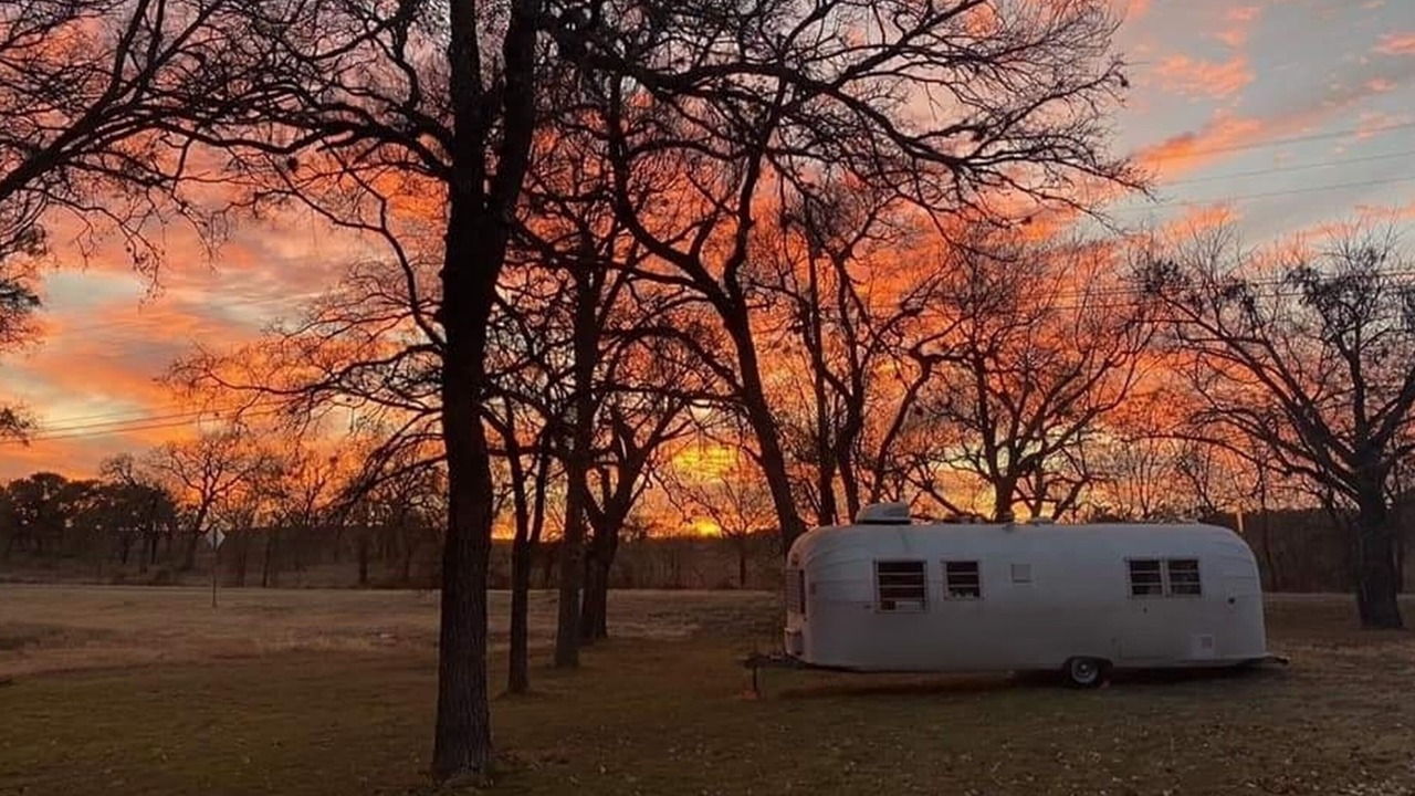 Photo of Outdoor in Tow