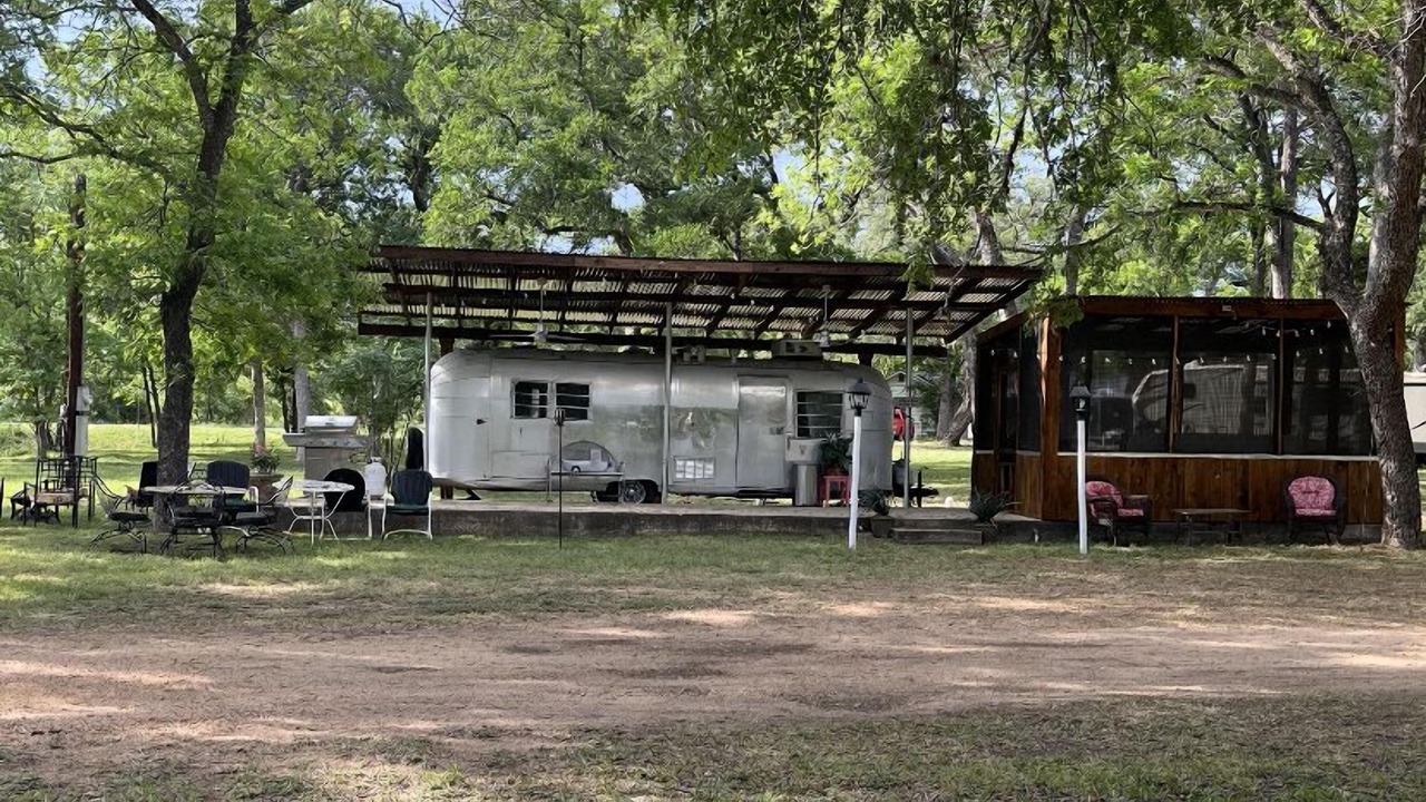 Photo of Outdoor in Tow