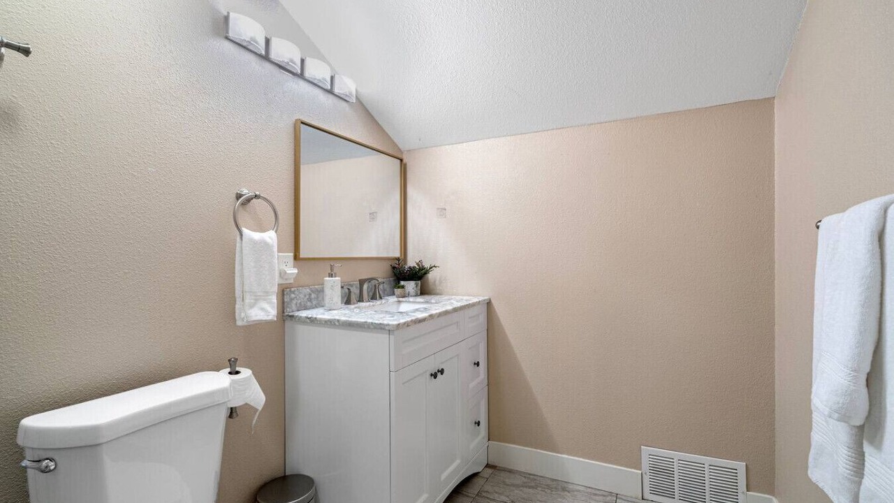 Photo of Bathroom in Esperance