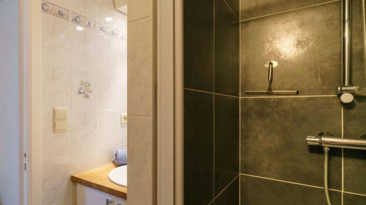 Photo of Bathroom in Plogoff