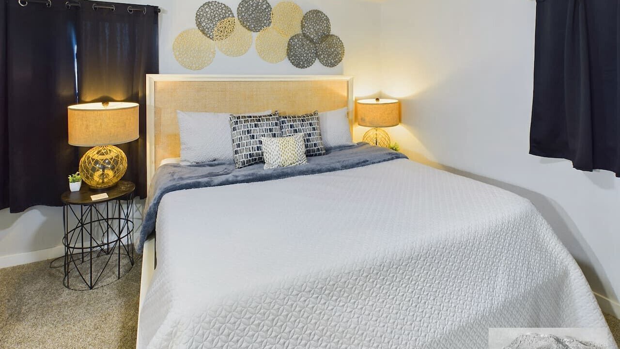 Photo of Bedroom in Albany