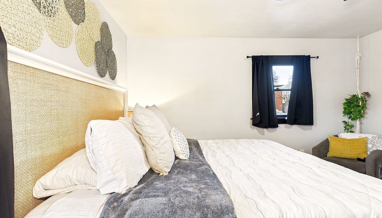 Photo of Bedroom in Albany