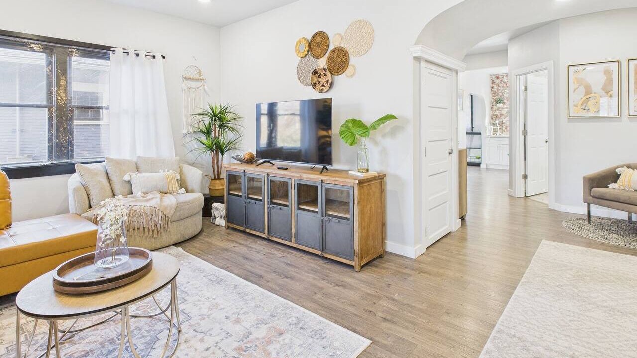 Photo of Livingroom in Albany