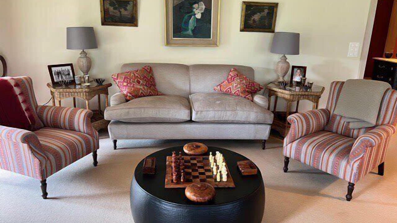 Photo of Livingroom in Rougemont