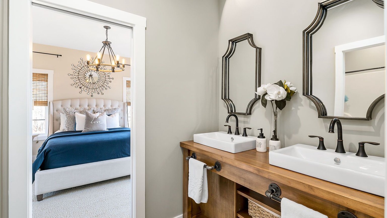 Photo of Bathroom in Smithville