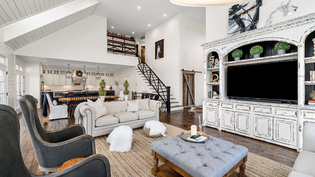 Photo of Livingroom in Smithville