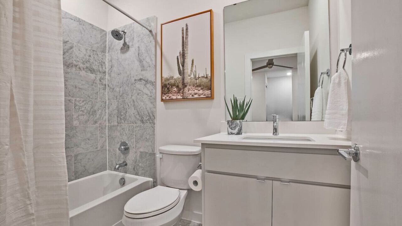 Photo of Bathroom in Old East Dallas