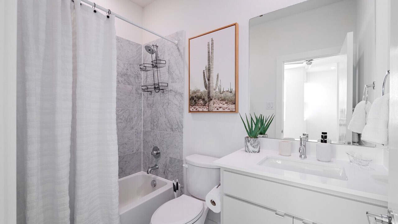 Photo of Bathroom in Old East Dallas