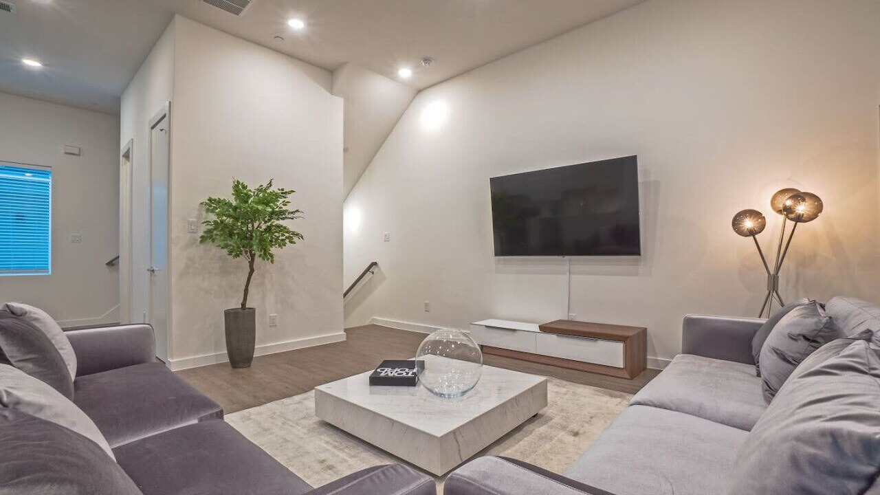 Photo of Livingroom in Old East Dallas