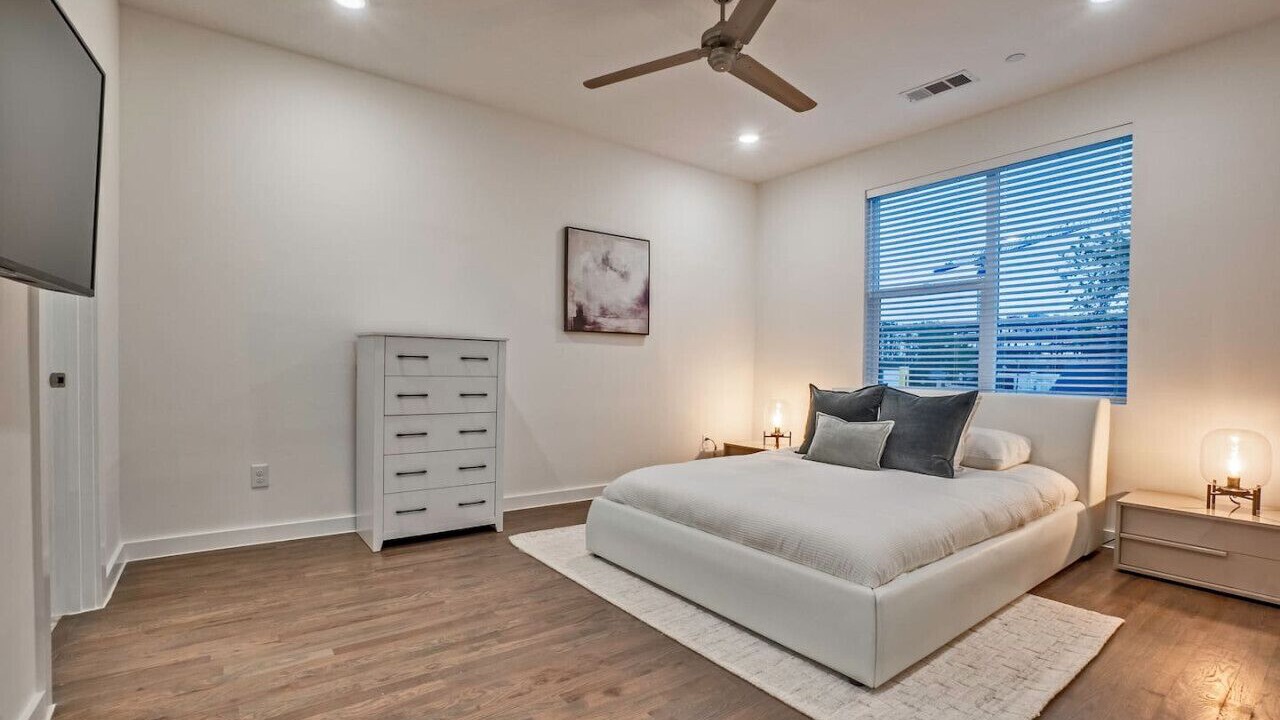 Photo of Bedroom in Old East Dallas