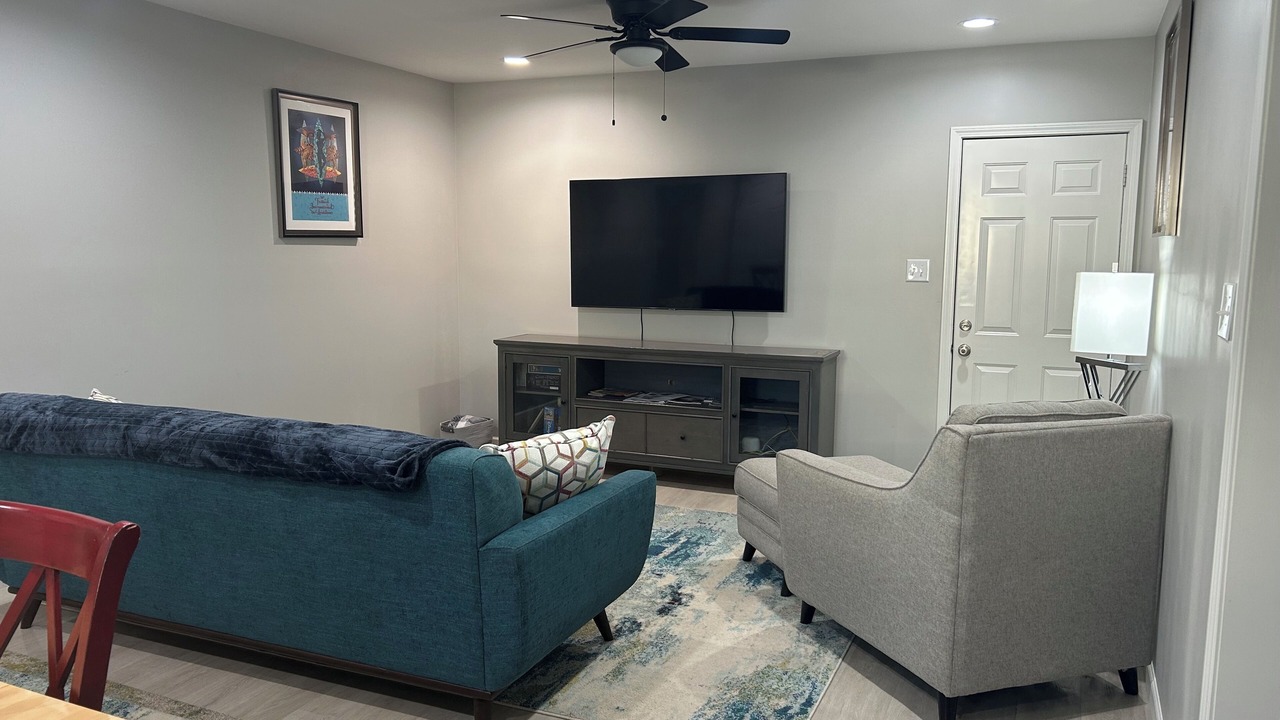 Photo of Livingroom in Lafayette