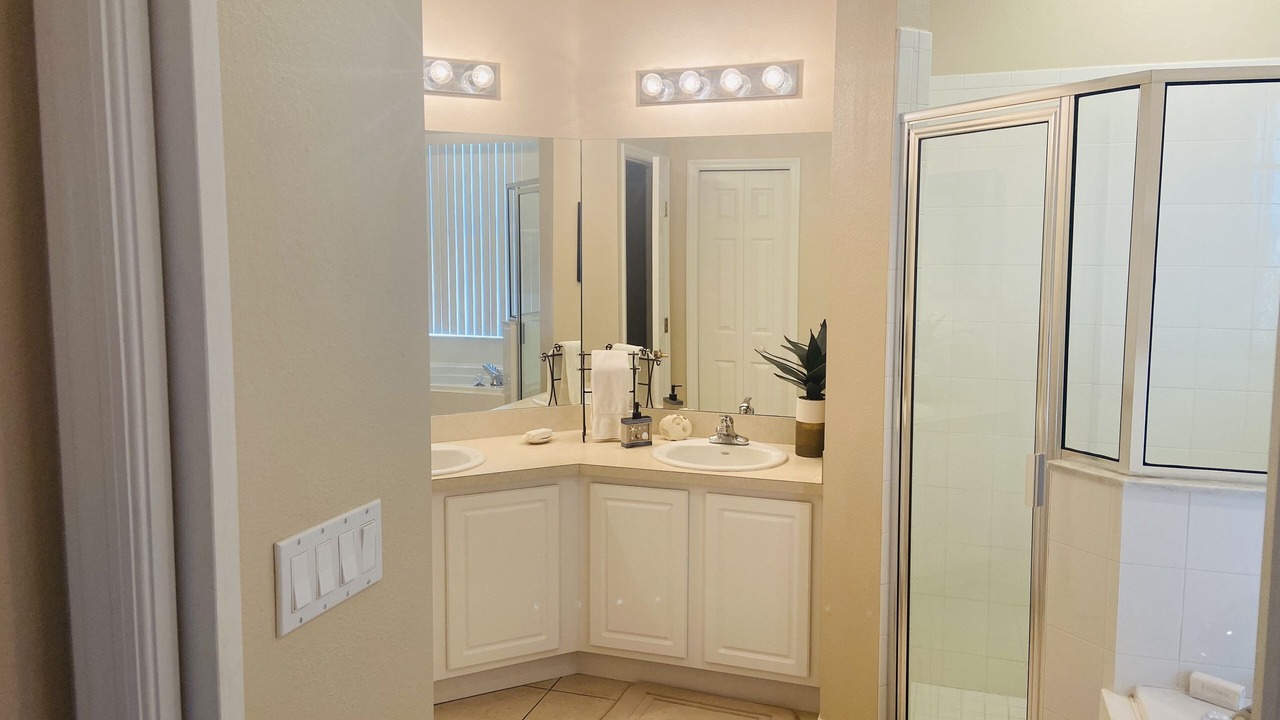 Photo of Bathroom in Haines City