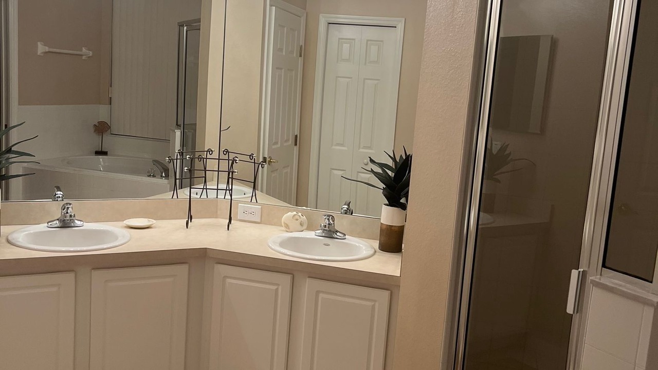 Photo of Bathroom in Haines City