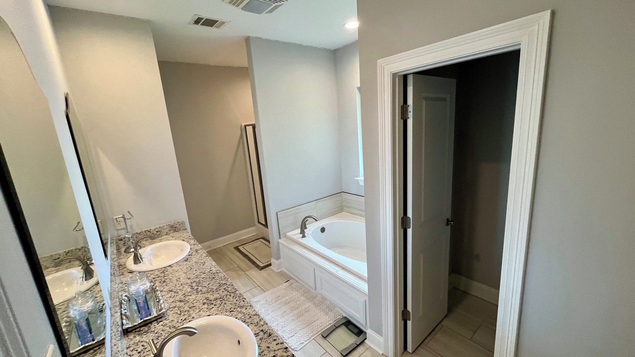Photo of Bathroom in Milton