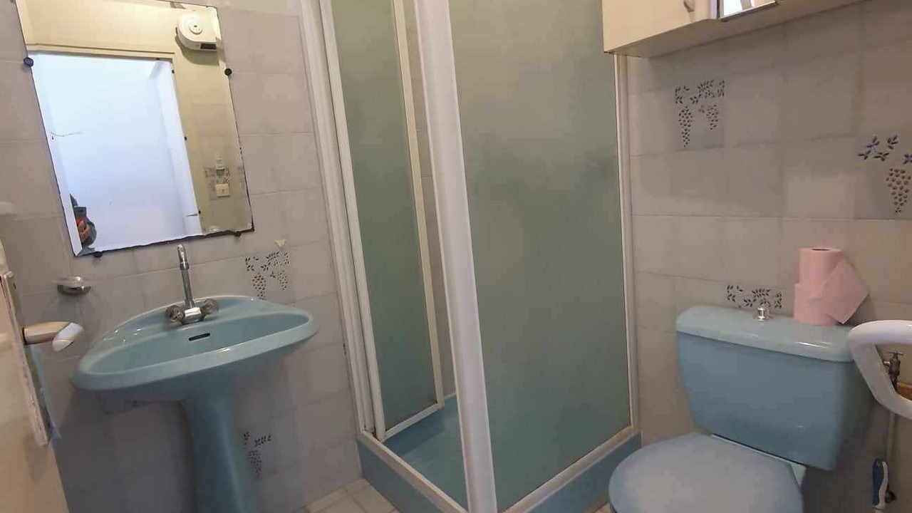 Photo of Bathroom in Le Port
