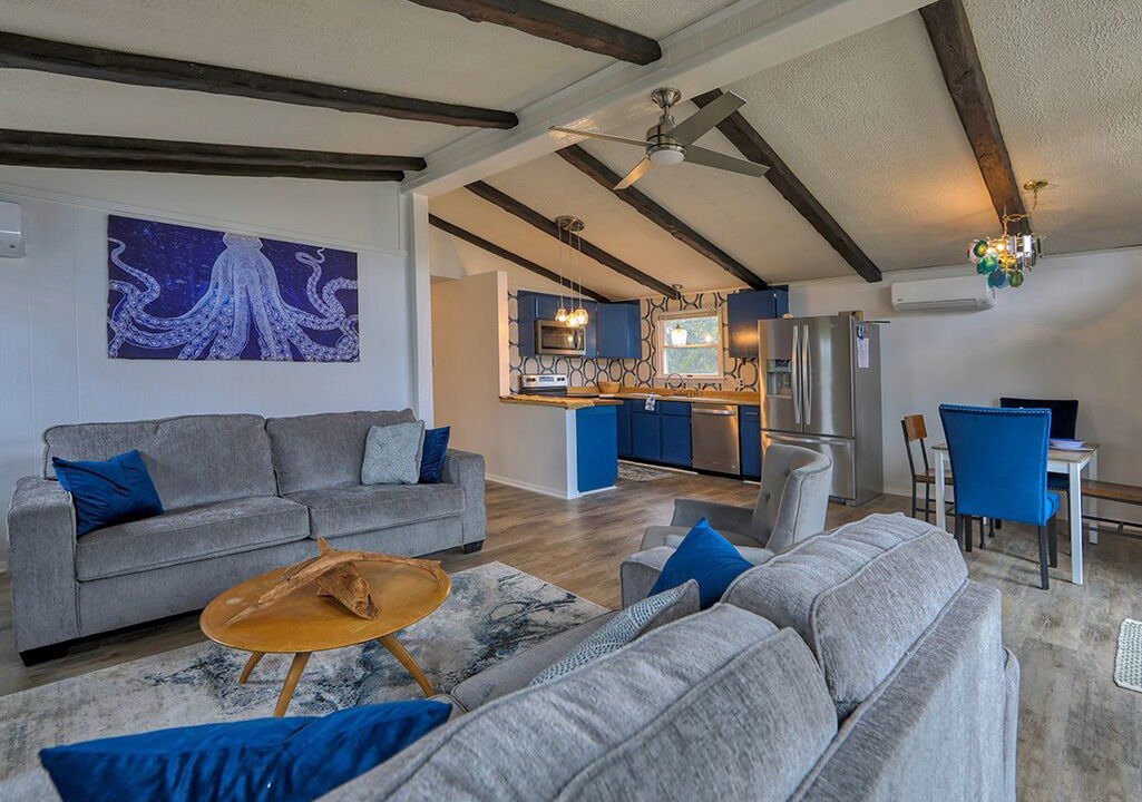Photo of Livingroom in Broadkill Beach