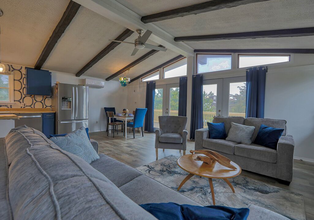 Photo of Livingroom in Broadkill Beach