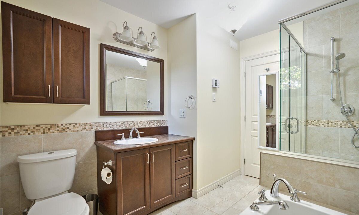 Photo of Bathroom in Lachute