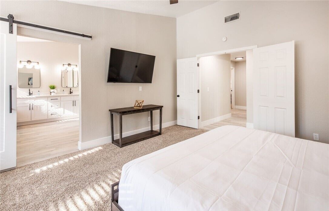Photo of Bedroom in Paradise