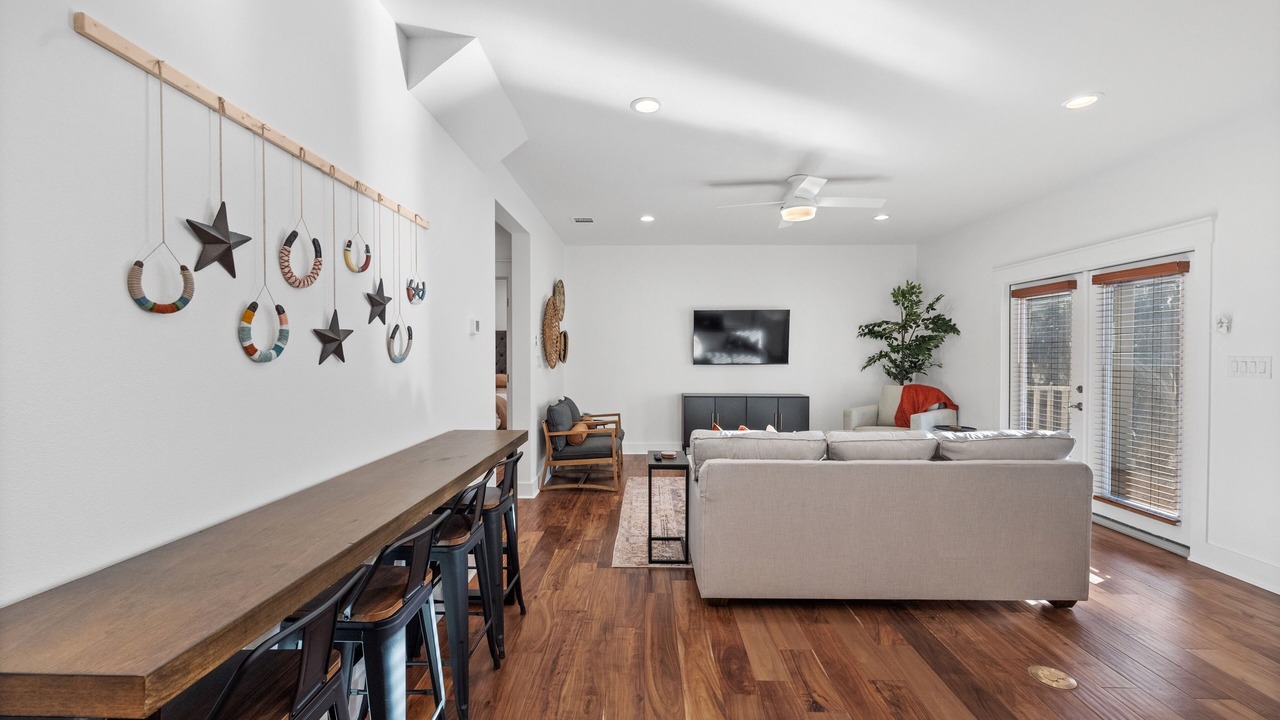 Photo of Livingroom in Dripping Springs