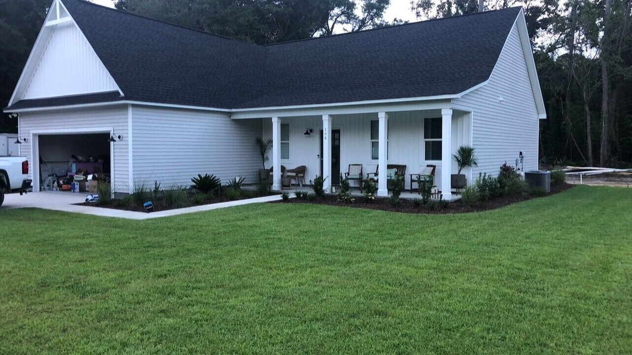 Photo of Outdoor in Myrtle Grove