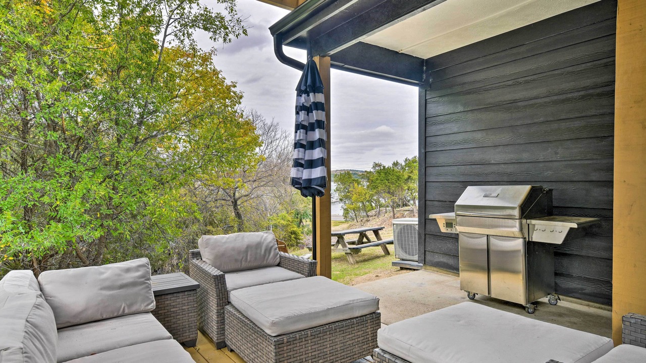 Photo of Patio Balcony in Graford