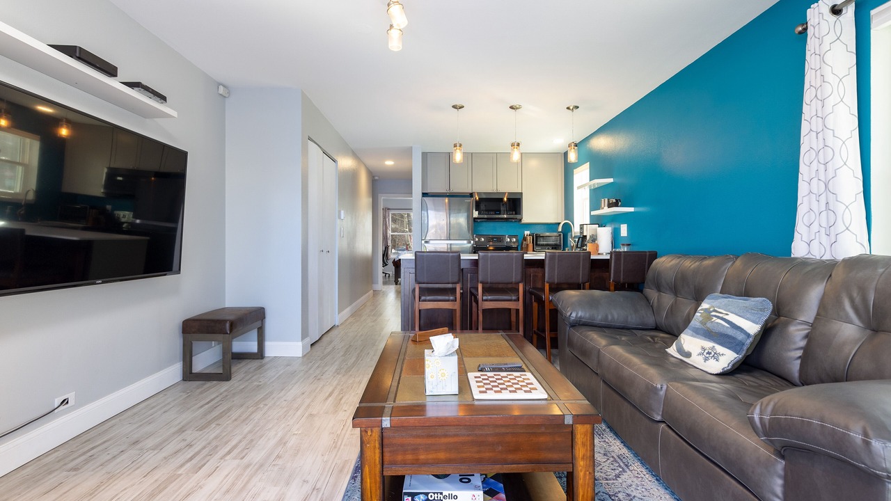 Photo of Bedroom in Summit Cove