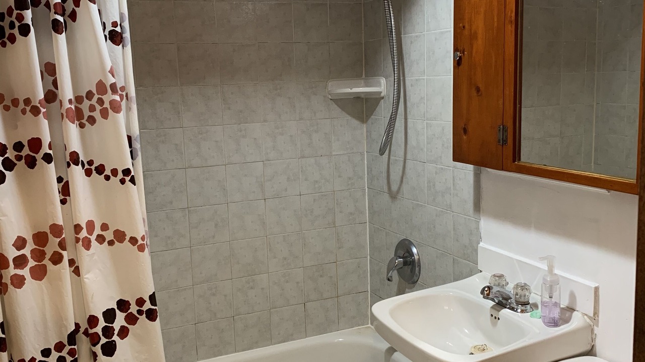 Photo of Bathroom in Bridgeview