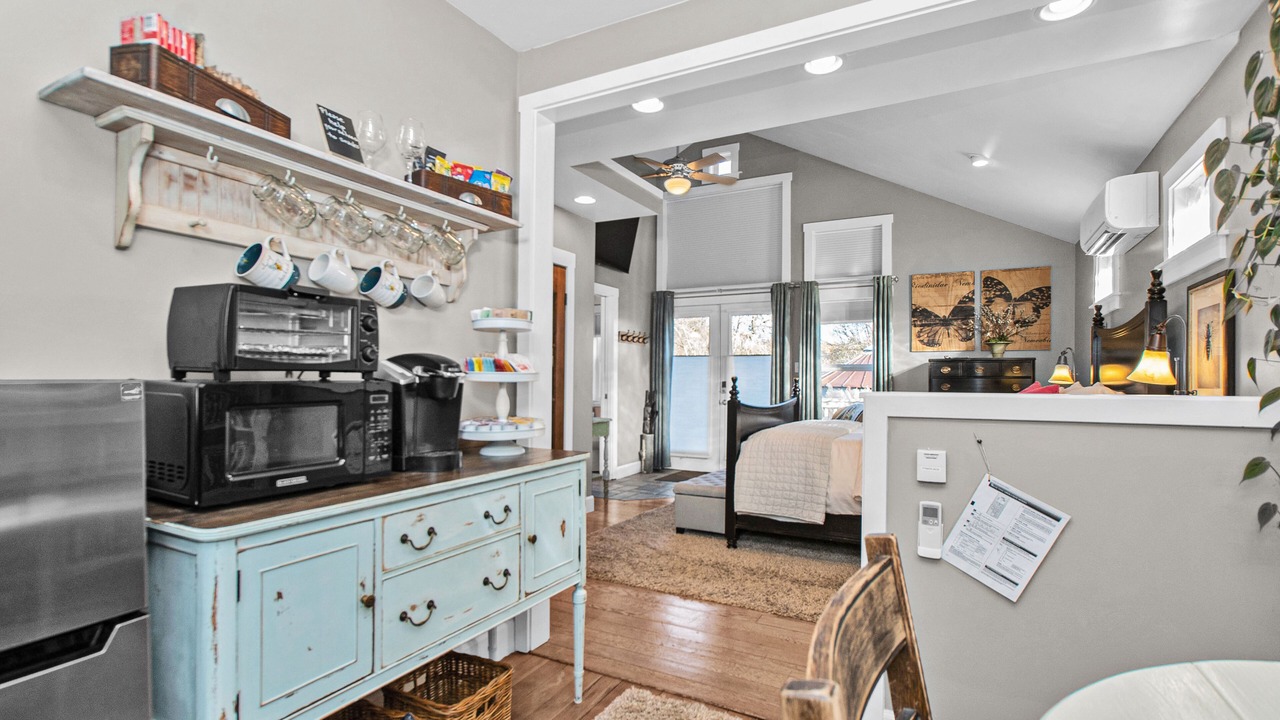 Photo of Others in Olympia