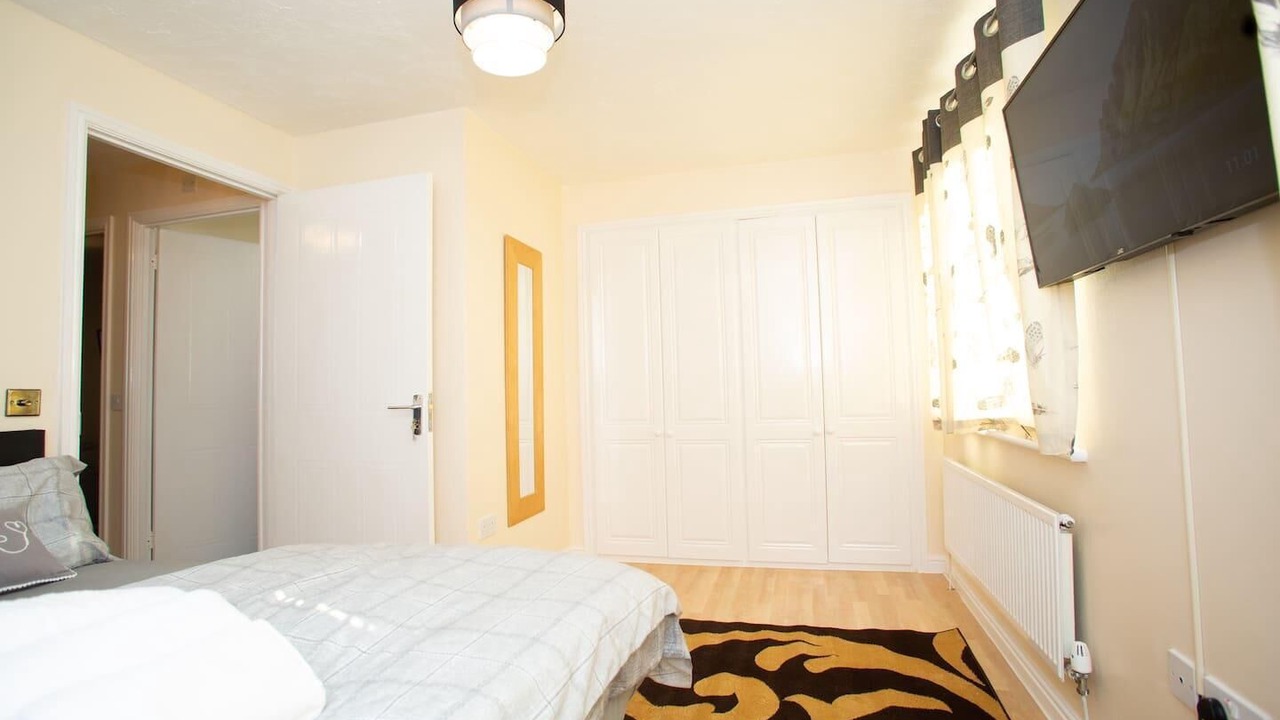 Photo of Others in Thamesmead East