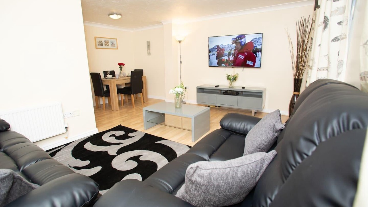 Photo of Others in Thamesmead East