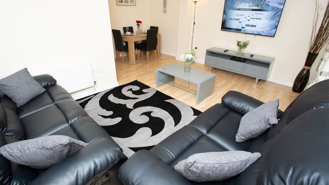 Photo of Others in Thamesmead East