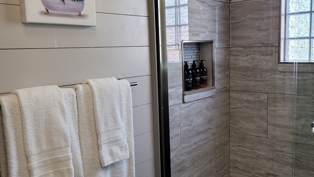 Photo of Bathroom in Fort Smith