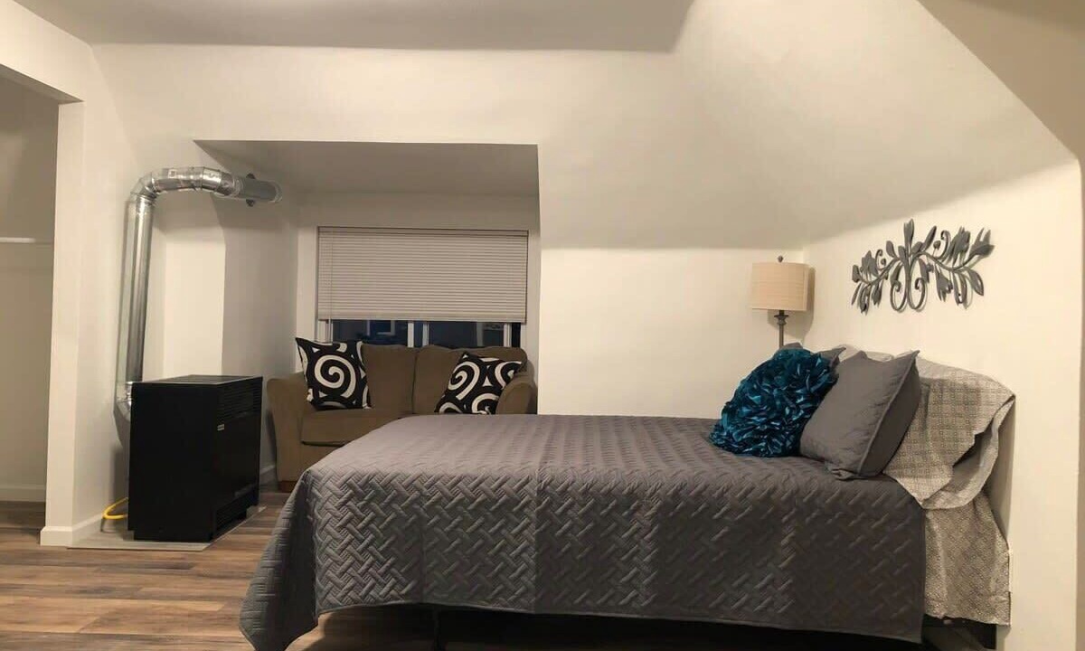 Photo of Bedroom in Pittsburgh