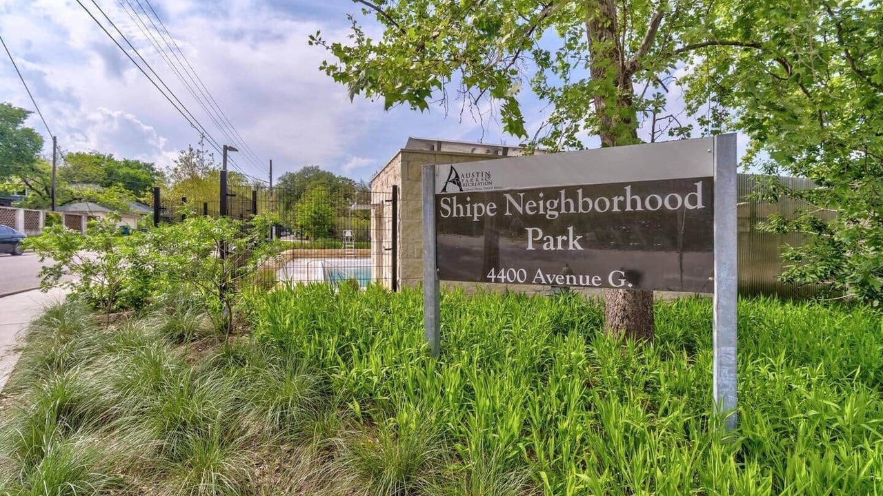 Photo of Outdoor in Hancock