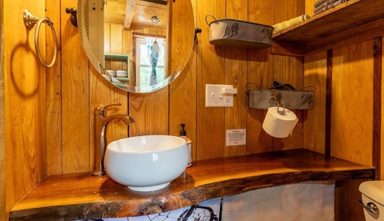 Photo of Bathroom in Oakland
