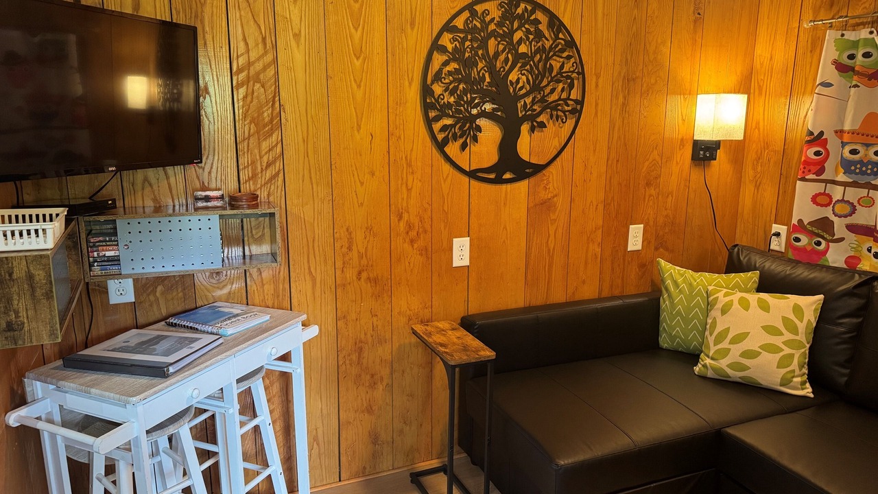 Photo of Bedroom in Oakland