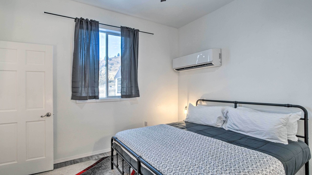 Photo of Others in Altamont