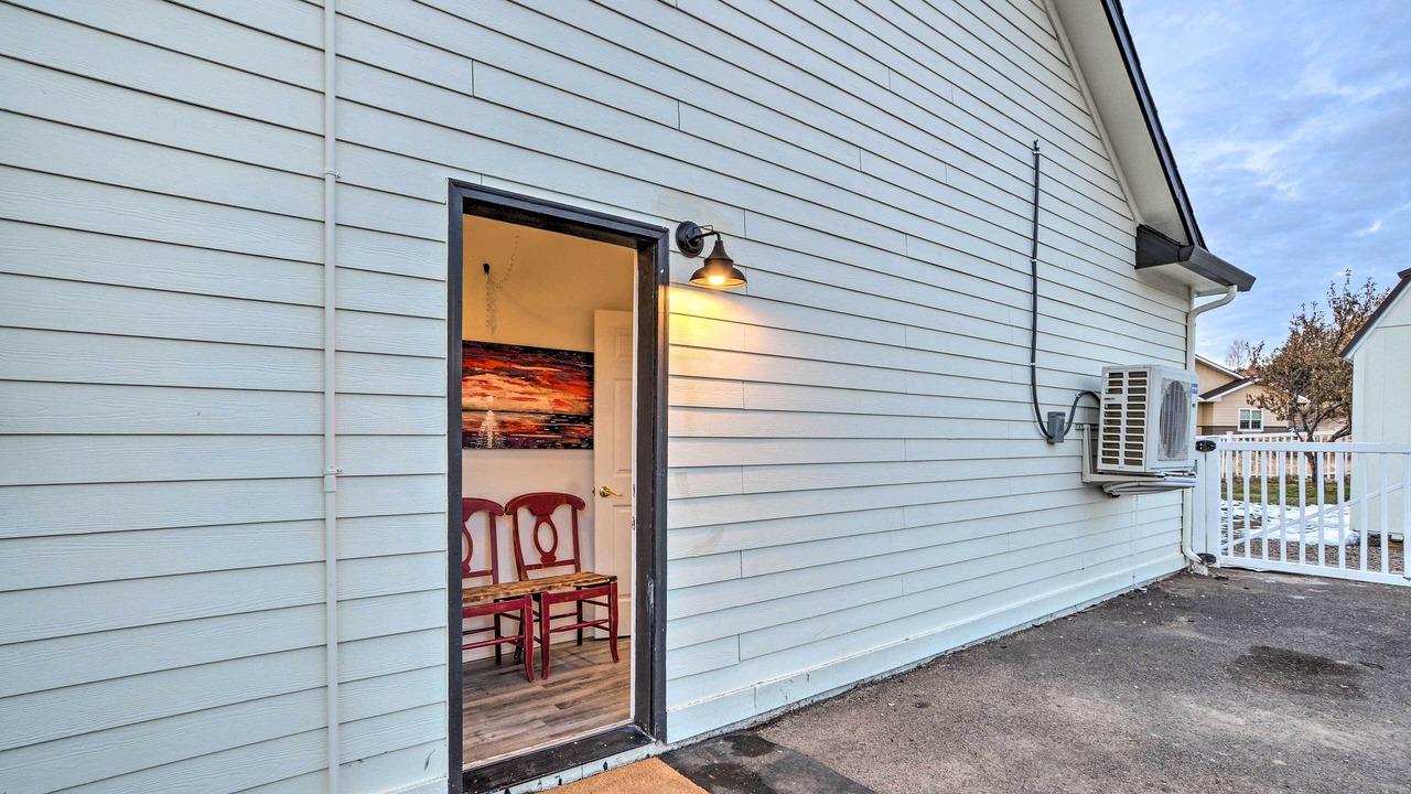 Photo of Others in Altamont