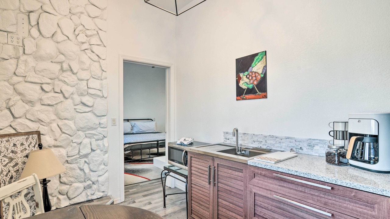 Photo of Others in Altamont